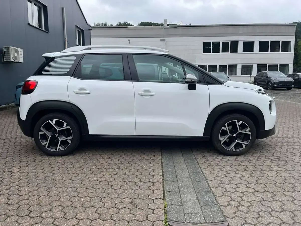 Gebraucht Citroën C3 Aircross Shine 110 PS (80 kW) 2018 Lackierung weiss summit white/ SUV