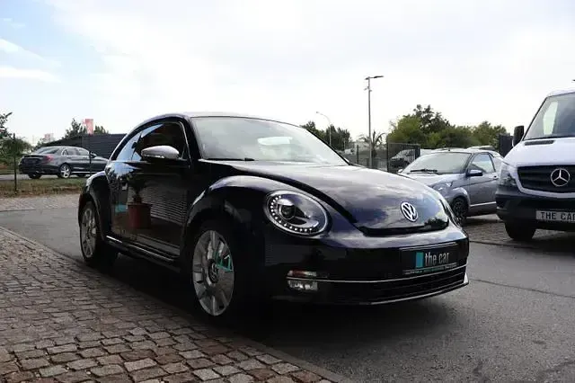 Gebraucht VW Beetle 160 PS (117 kW) 2014 Schwarz Kleinwagen