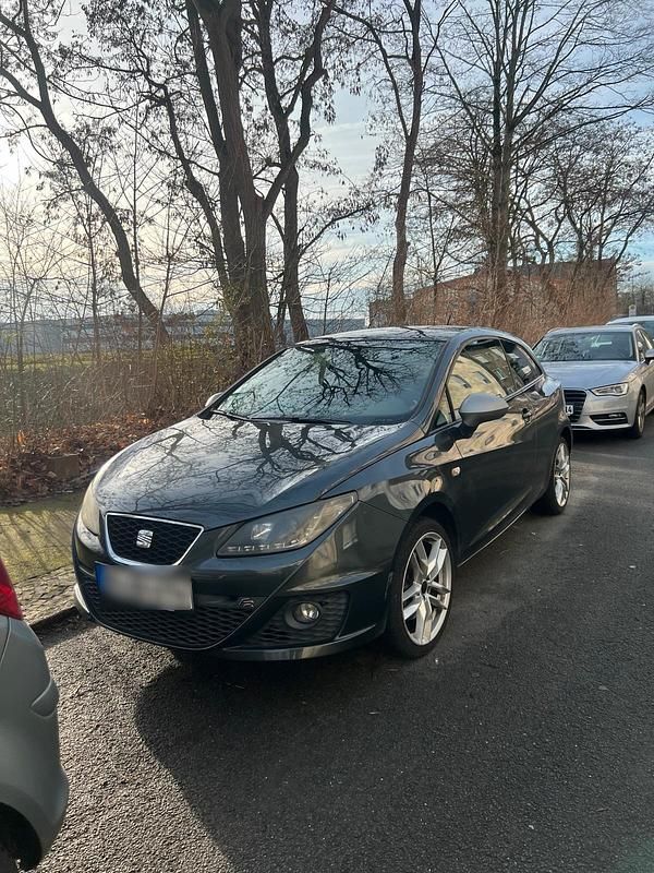 Grau Gebraucht 2010 Seat Ibiza FR Cabrio | 5.800 € (Fairer Preis) - Bild 1/4