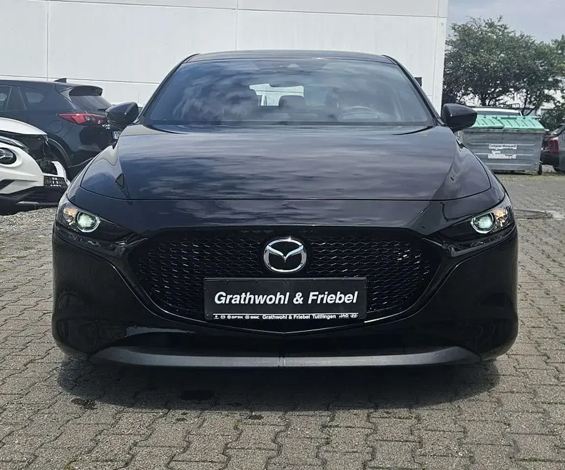Gebraucht Mazda 3 122 PS (89 kW) 2020 Jet black Limousine