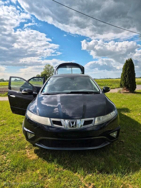 Schwarz Gebraucht 2009 Honda Civic Limousine | 4.799 € (Fairer Preis) - Bild 1/2