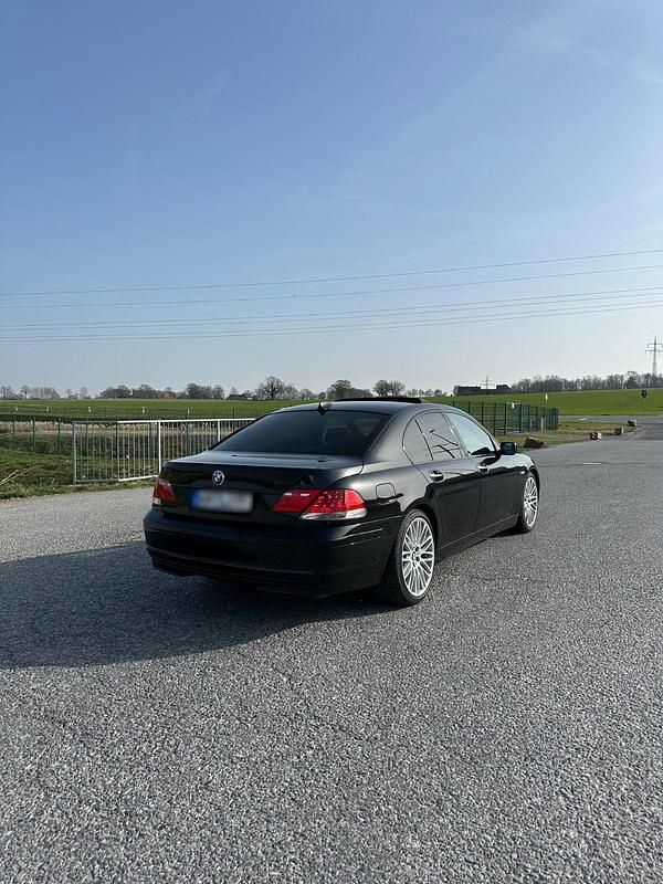 Gebraucht BMW 730 Shadowline 231 PS (169 kW) 2007 Schwarz Limousine