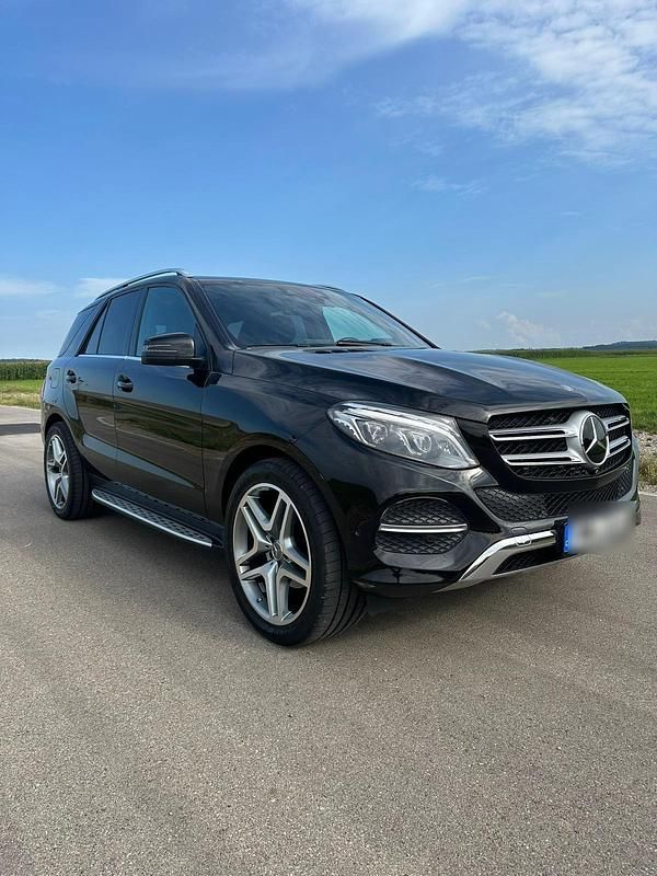 Schwarz Gebraucht 2015 Mercedes GLE350 SUV | 25.990 € (Etwas zu teuer) - Bild 1/4