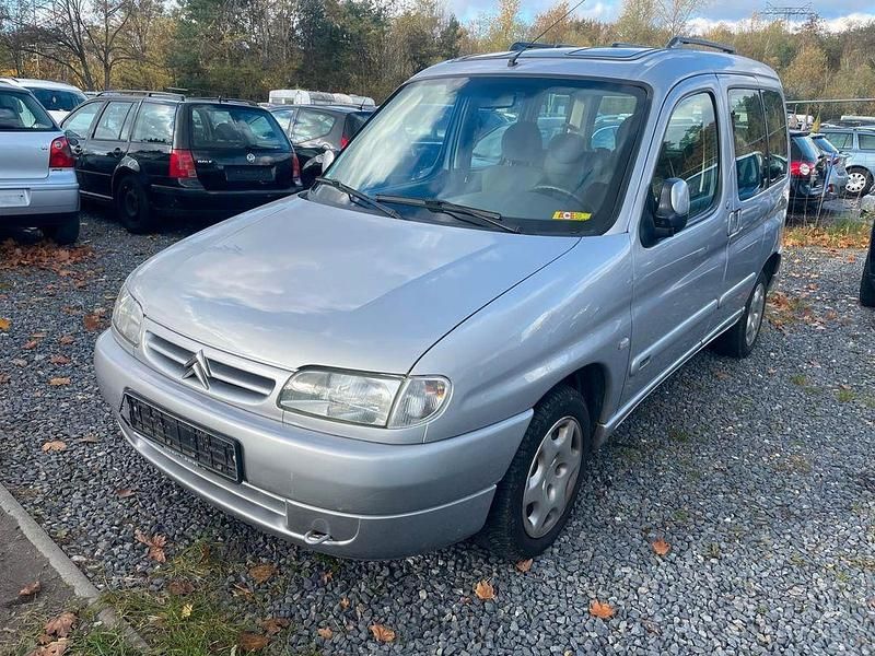 Grau Gebraucht 2001 Citroën Berlingo Van / Kleinbus | 2.290 € (Fairer Preis) - Bild 1/4