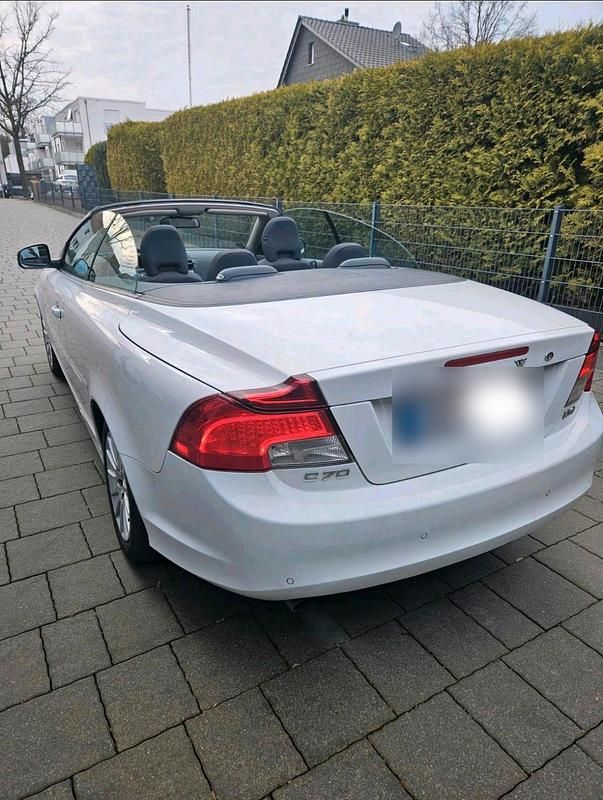 Gebraucht Volvo C70 150 PS (110 kW) 2011 Weiß Cabrio