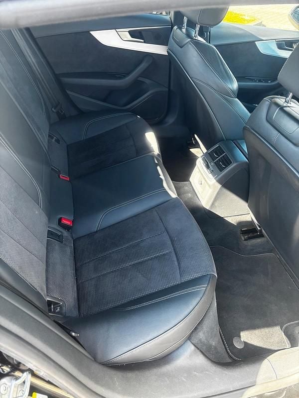 Gebraucht Audi A5 Sportback 190 PS (139 kW) 2019 Schwarz Kleinwagen