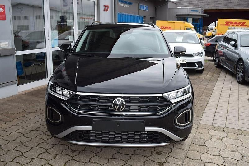 Neu VW T-Roc 150 PS (110 kW) 2026 Schwarz SUV