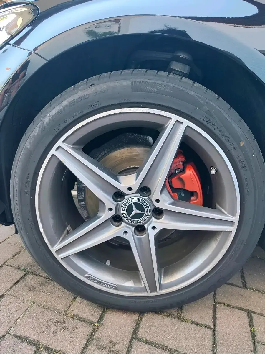 Gebraucht Mercedes C220 170 PS (125 kW) 2018 Schwarz Kombi