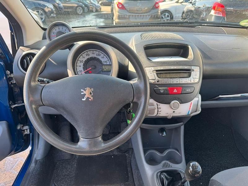 Gebraucht Peugeot 107 Filou 68 PS (50 kW) 2006 Blau Kleinwagen