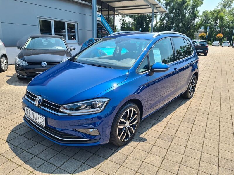 Blau Gebraucht 2018 VW Golf Sportsvan Join Van / Kleinbus | 16.499 € (Fairer Preis) - Bild 1/4