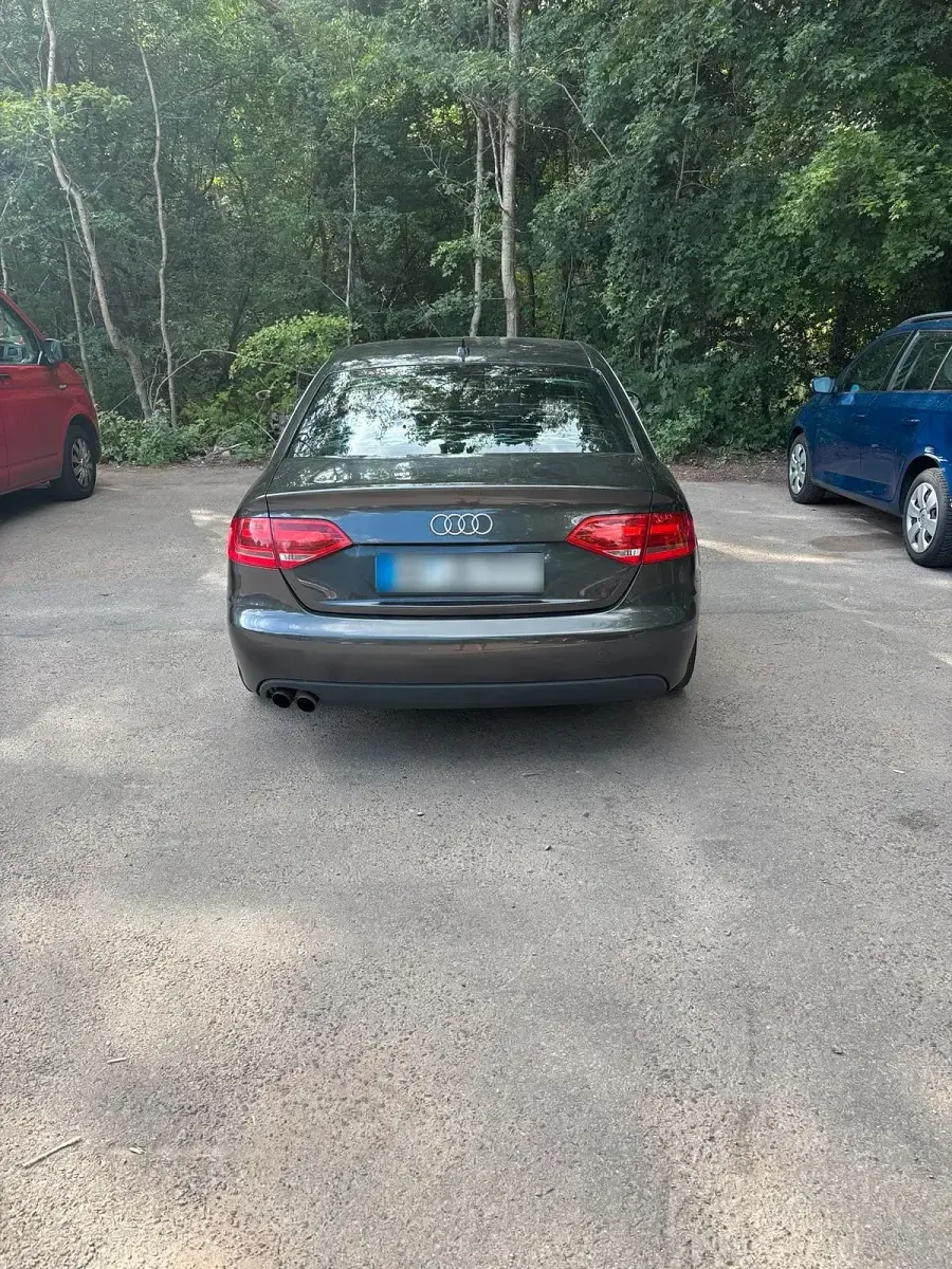 Gebraucht Audi A4 160 PS (117 kW) 2008 Schwarz Limousine