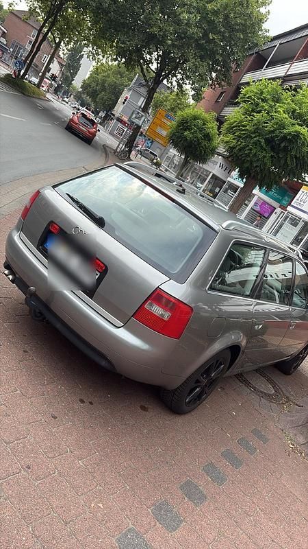Gebraucht 2003 Audi A6 Kombi | 2.999 € (Teuer) - Bild 1/3
