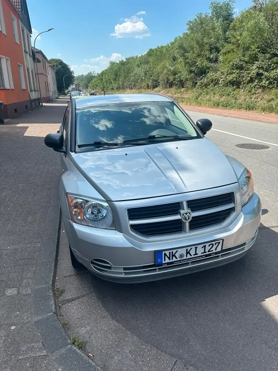 Gebraucht Dodge Caliber 150 PS (110 kW) 2009 Kleinwagen