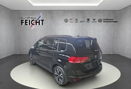 Neu VW Touran Highline 150 PS (110 kW) 2026 Schwarz Van / Kleinbus