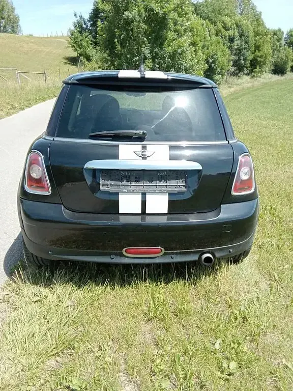 Gebraucht Mini ONE 95 PS (69 kW) 2009 Schwarz Kleinwagen