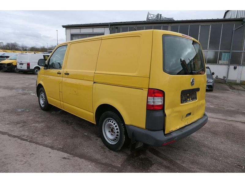 Gebraucht VW Transporter 84 PS (61 kW) 2012 Ginstergelb r1032 Van