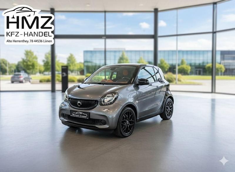 Schwarz Gebraucht 2015 Smart ForFour Edition #1 Kleinwagen | 6.190 € (Fairer Preis) - Bild 1/4