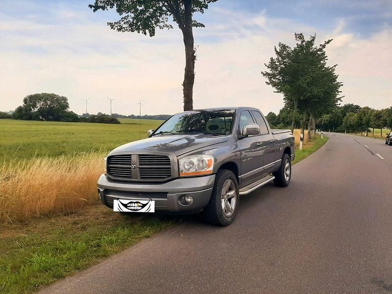 Gebraucht Dodge Ram 349 PS (256 kW) 2006 Grau Pickup