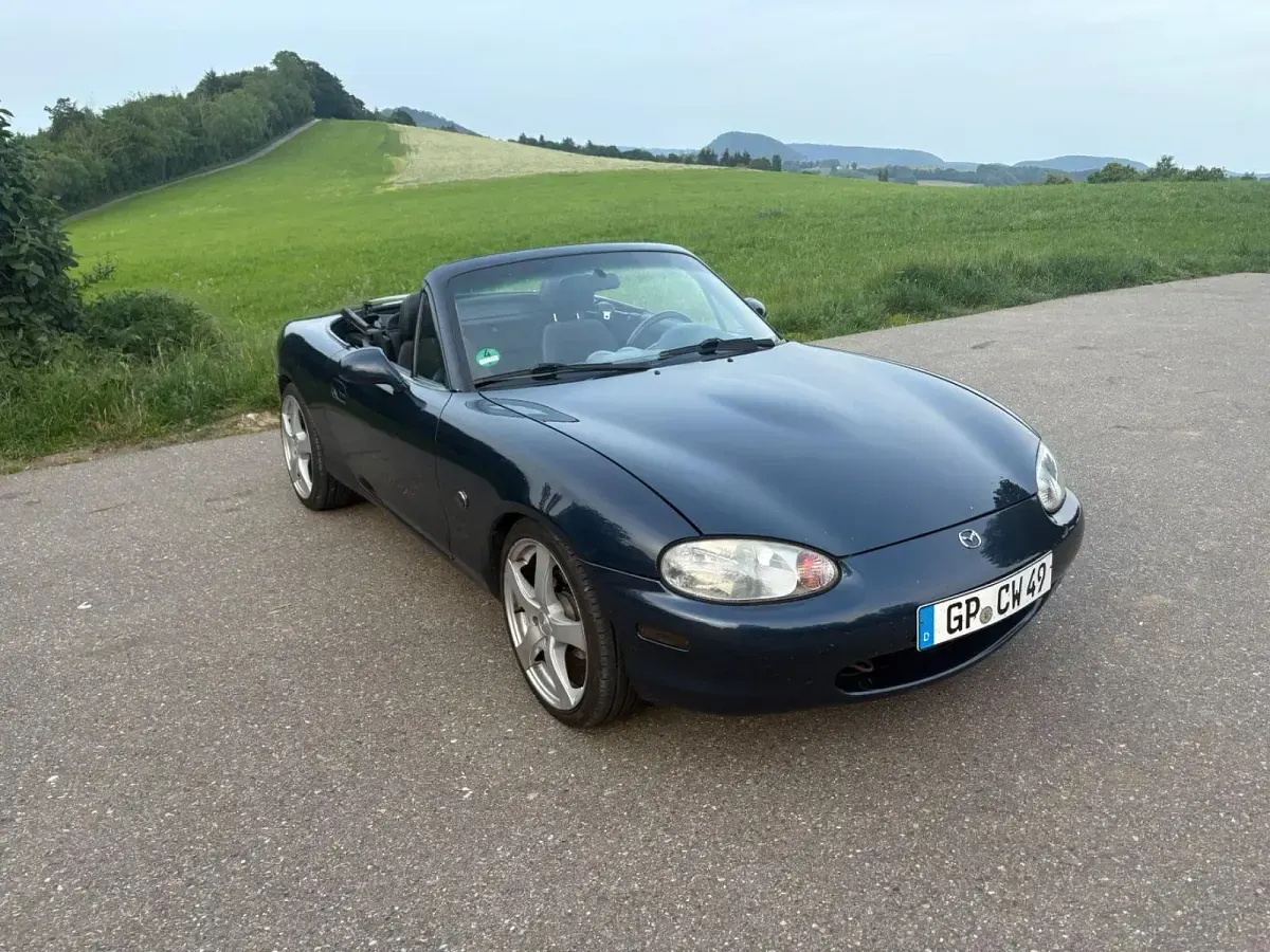 Gebraucht Mazda MX5 110 PS (80 kW) 1998 Blau Cabrio
