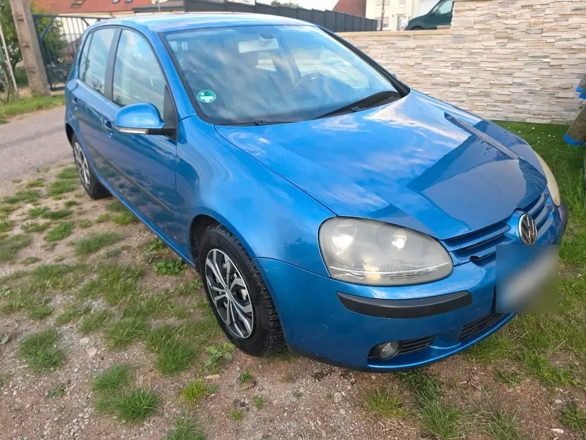 Gebraucht VW Golf IV 75 PS (55 kW) 2005 Blau Limousine