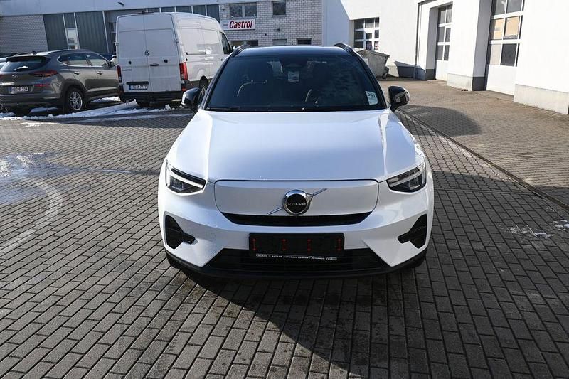 Gebraucht Volvo XC40 Core 169 kW (231 PS) 2022 Weiß SUV