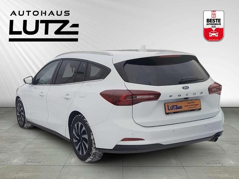 Gebraucht Ford Focus Titanium 155 PS (114 kW) 2025 Frostweiß Kombi