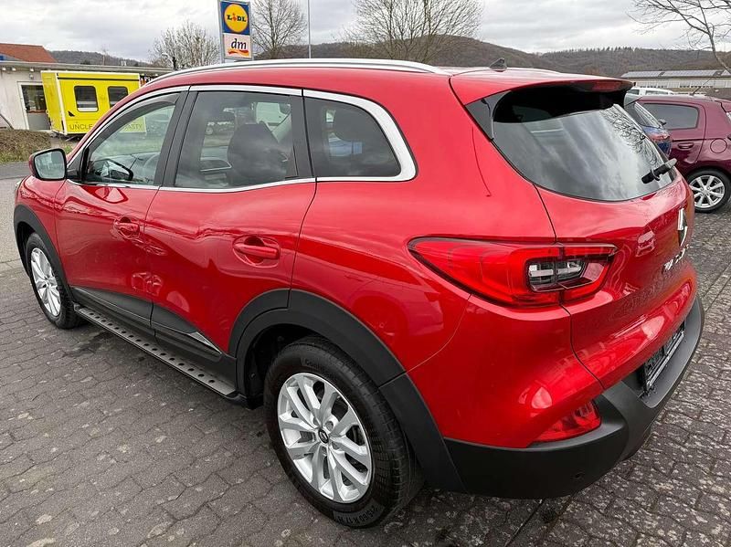 Gebraucht Renault Kadjar 131 PS (96 kW) 2015 Feuerrot SUV