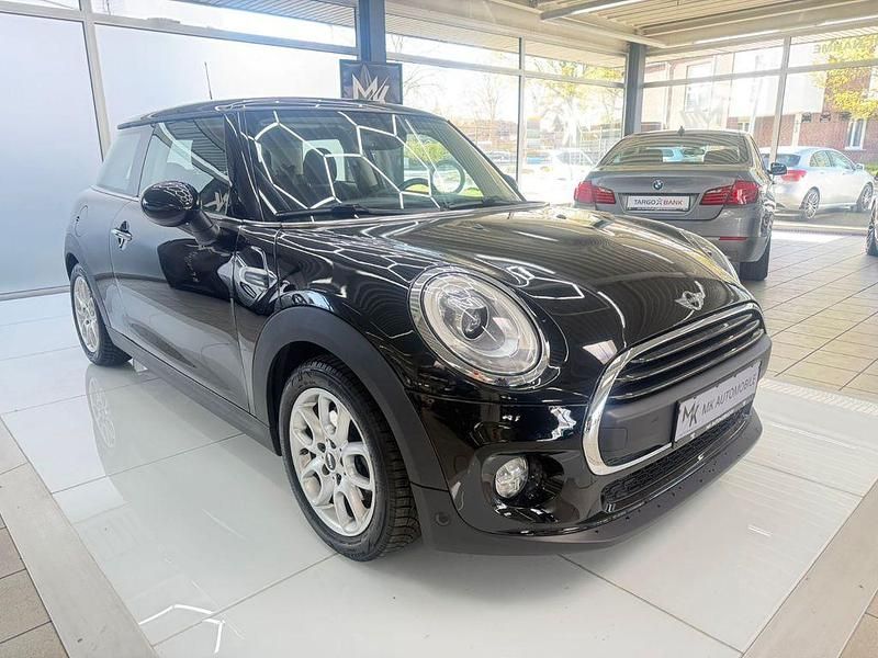 Gebraucht Mini ONE Chili 102 PS (75 kW) 2017 Schwarz Kleinwagen