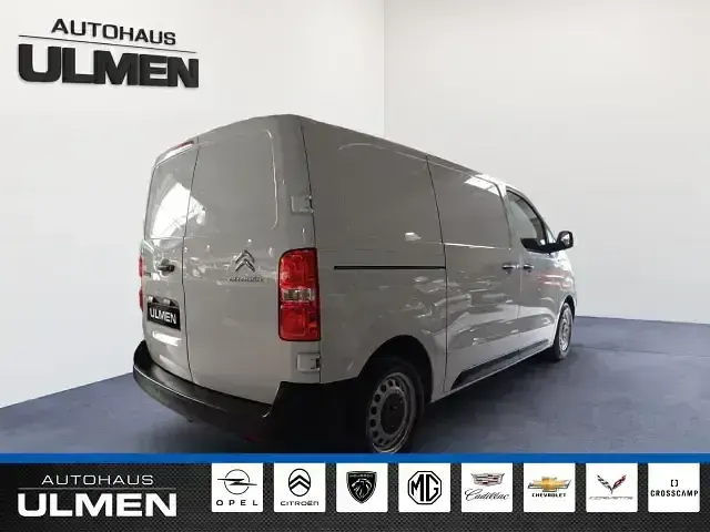 Usata Citroën Jumpy 177 CV (130 kW) 2023 Bianco Monovolume