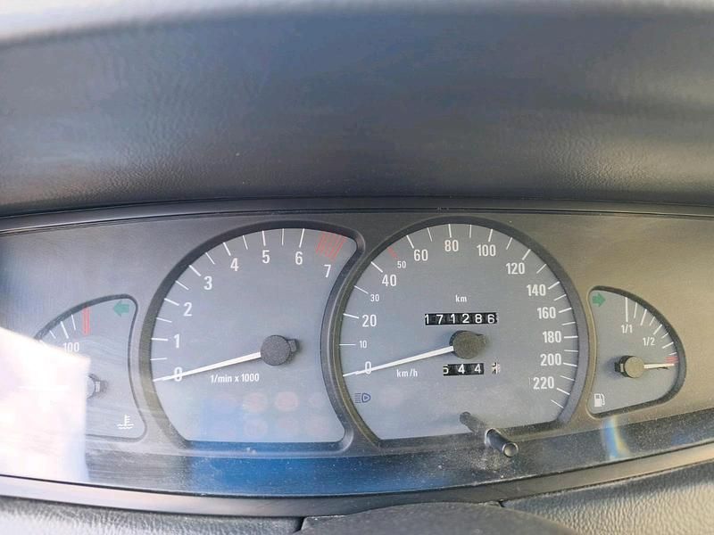 Gebraucht Opel Omega 144 PS (105 kW) 2001 Limousine