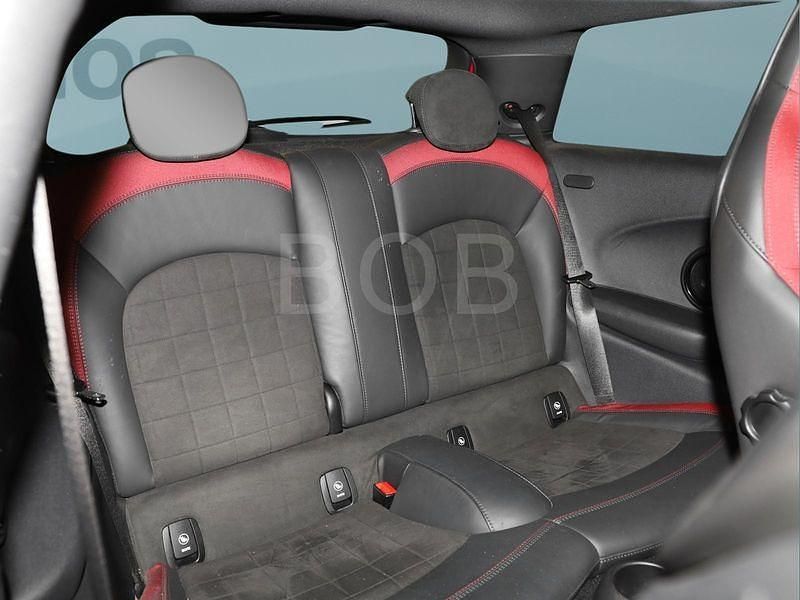 Gebraucht Mini John Cooper Works 231 PS (169 kW) 2020 Rot Kleinwagen