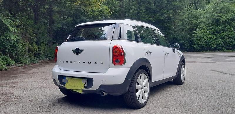 Schwarz Gebraucht 2016 Mini One Countryman SUV | 10.200 € (Fairer Preis) - Bild 1/4