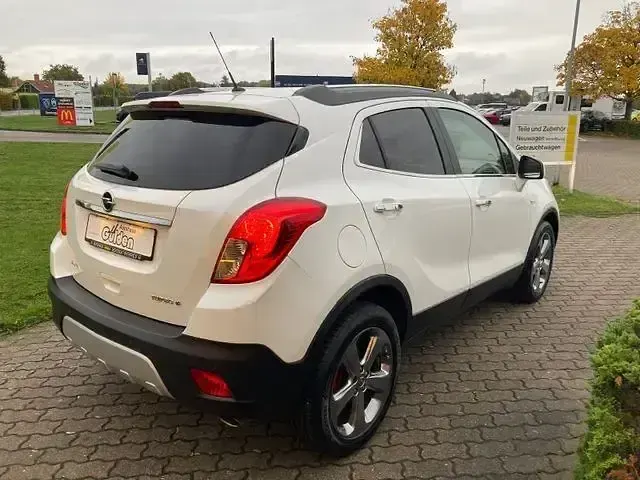 Gebraucht Opel Mokka Innovation 140 PS (102 kW) 2013 Weiß SUV