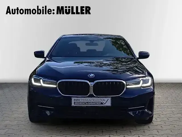 Gebraucht BMW 530 Performance 286 PS (210 kW) 2022 Blau Limousine