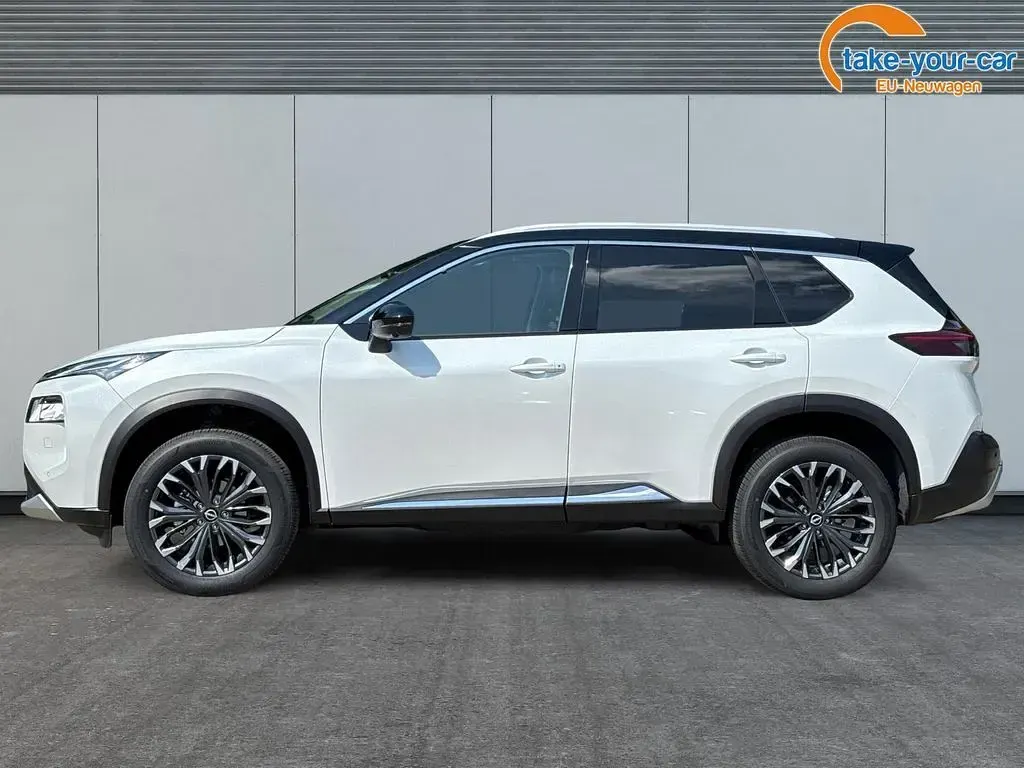 Neu Nissan X-Trail 360º 163 PS (119 kW) 2026 Zweifarbenlackierung: ... SUV