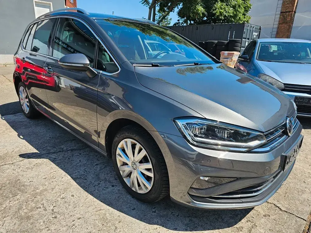 Gebraucht VW Golf Sportsvan Highline 150 PS (110 kW) 2019 Indiumgrau Van / Kleinbus