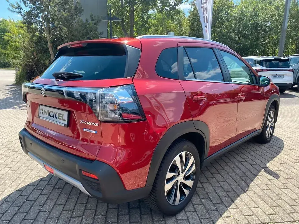 Gebraucht Suzuki SX4 S-Cross Comfort 129 PS (94 kW) 2022 Rot SUV