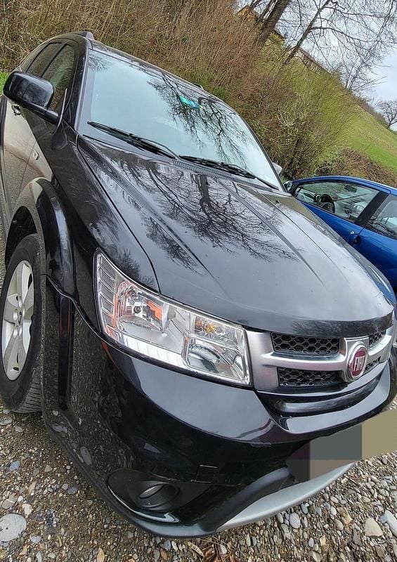 Gebraucht Fiat Freemont 280 PS (205 kW) 2013 Schwarz SUV