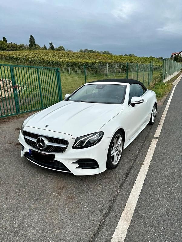 Weiß Gebraucht 2017 Mercedes E300 AMG line Cabrio | 26.800 € (Superpreis) - Bild 1/4