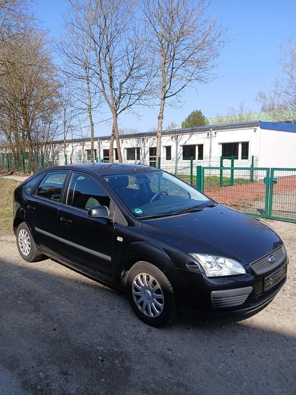 Gebraucht Ford Focus 101 PS (74 kW) 2007 Schwarz Coupé