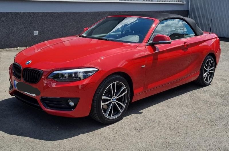 Rot Gebraucht 2018 BMW 218 Sport Line Cabrio | 22.950 € (Fairer Preis) - Bild 1/4
