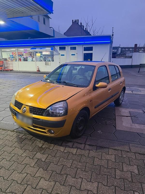 Gebraucht Renault Clio II 75 PS (55 kW) 2002 Kleinwagen