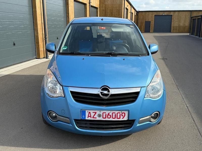 Gebraucht Opel Agila 65 PS (47 kW) 2009 Blau Kleinwagen