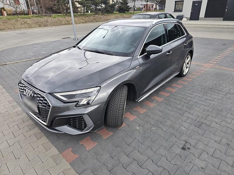 Gebraucht Audi A3 S-Line 2021 Grau Limousine