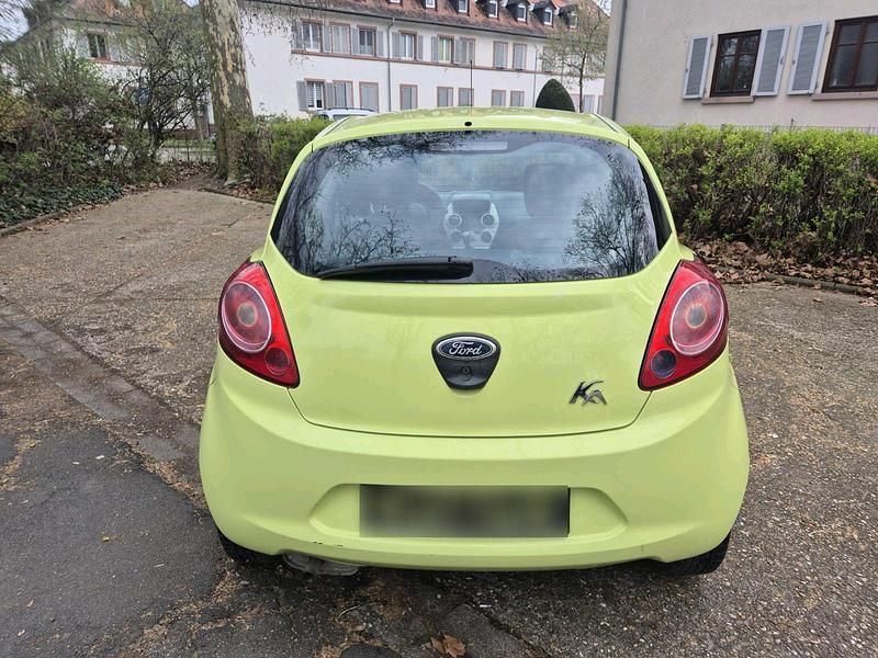 Gebraucht Ford Ka 69 PS (50 kW) 2010 Gold Kleinwagen