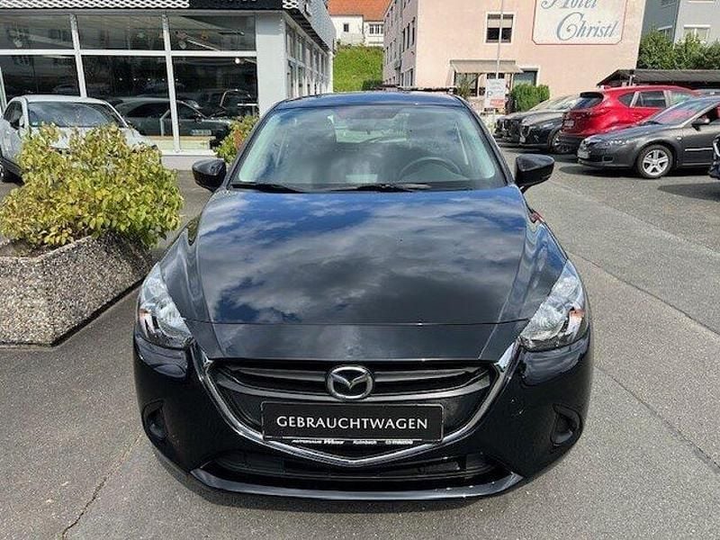 Gebraucht Mazda 2 Center-Line 90 PS (66 kW) 2018 Onyxschwarz metallic Kleinwagen