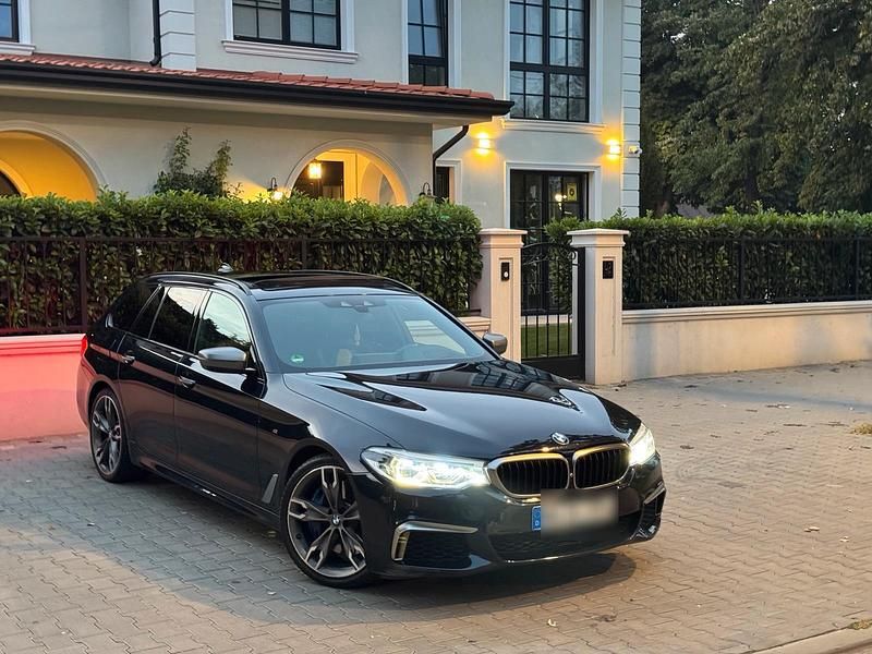 Andere farben Gebraucht 2018 BMW M550 Limousine | 24.999 € (Superpreis) - Bild 1/4