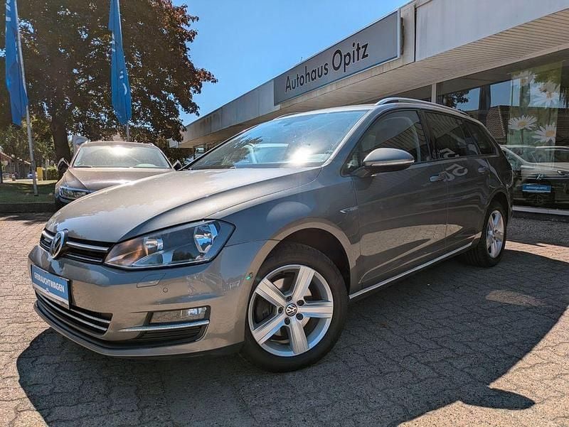 Grau Gebraucht 2014 VW Golf VII Cup Kombi | 7.990 € (Guter Preis) - Bild 1/4