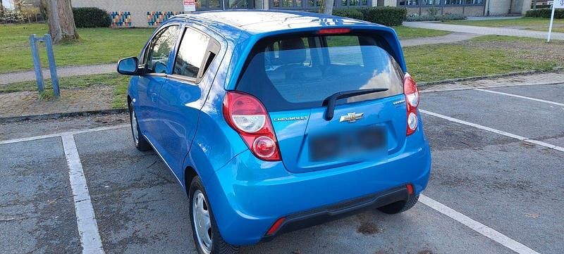 Gebraucht Chevrolet Spark LT 68 PS (50 kW) 2014 Blau Kleinwagen