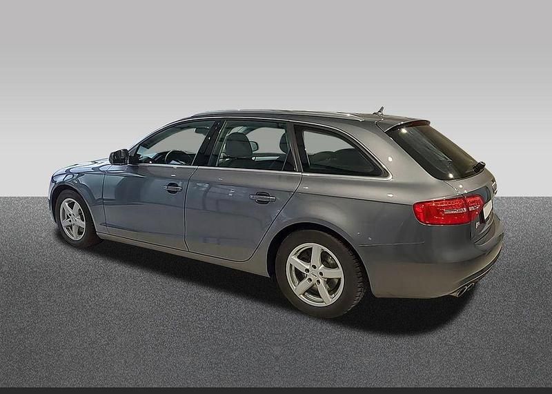 Gebraucht Audi A4 Sport 150 PS (110 kW) 2013 Grau Kombi